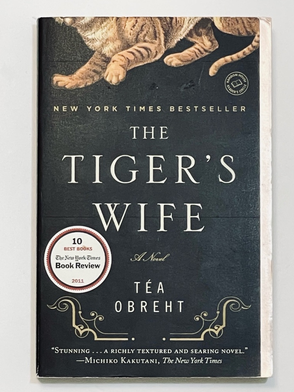 The Tiger's Wife by Téa Obreht - Paperback Novel Book